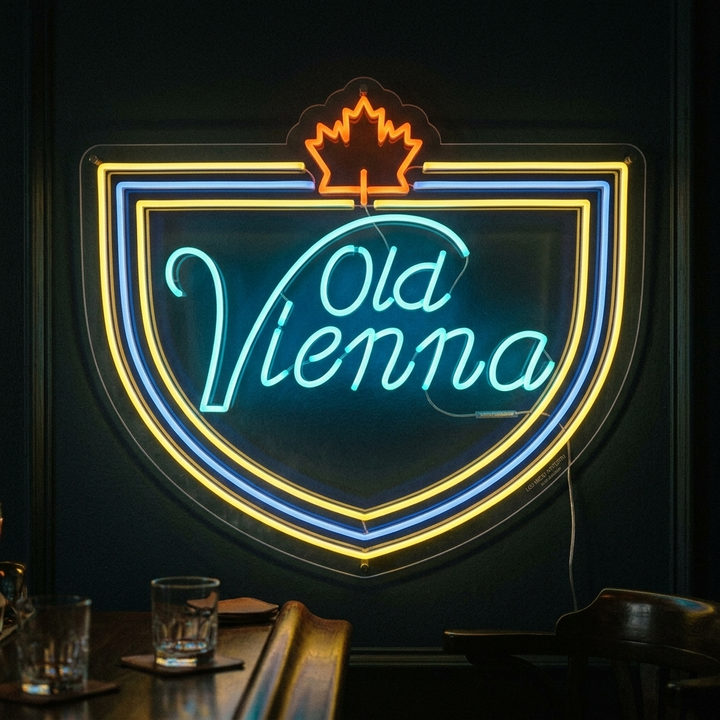 "bière de garde, excellente bière canadienne, Old Vienna" Lumineuse en Néon