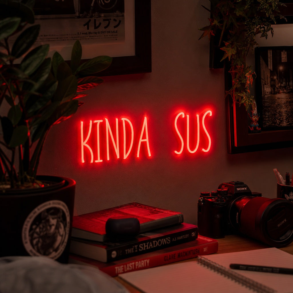 "Kinda Sus, Art Mural De La Salle De Jeux" Enseigne Lumineuse en Néon