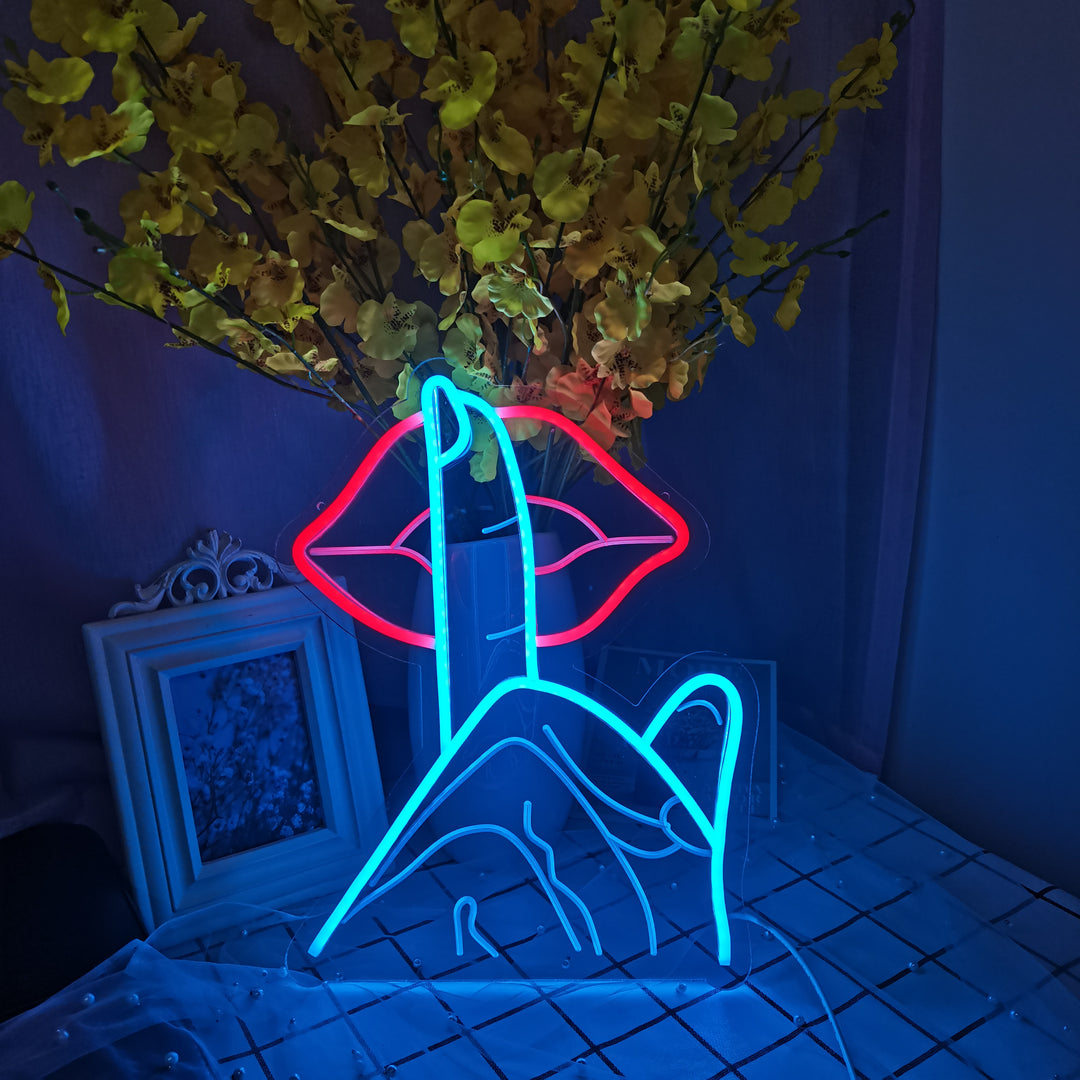"Lèvres, Tais-Toi" Enseigne Néon LED Mini USB