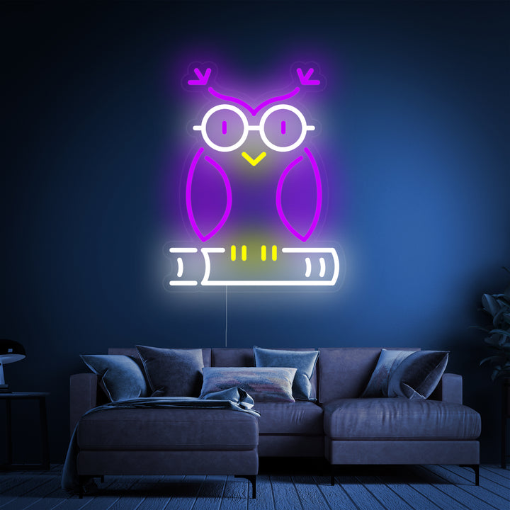 "Hibou Sur Un Livre" Enseigne Lumineuse en Néon